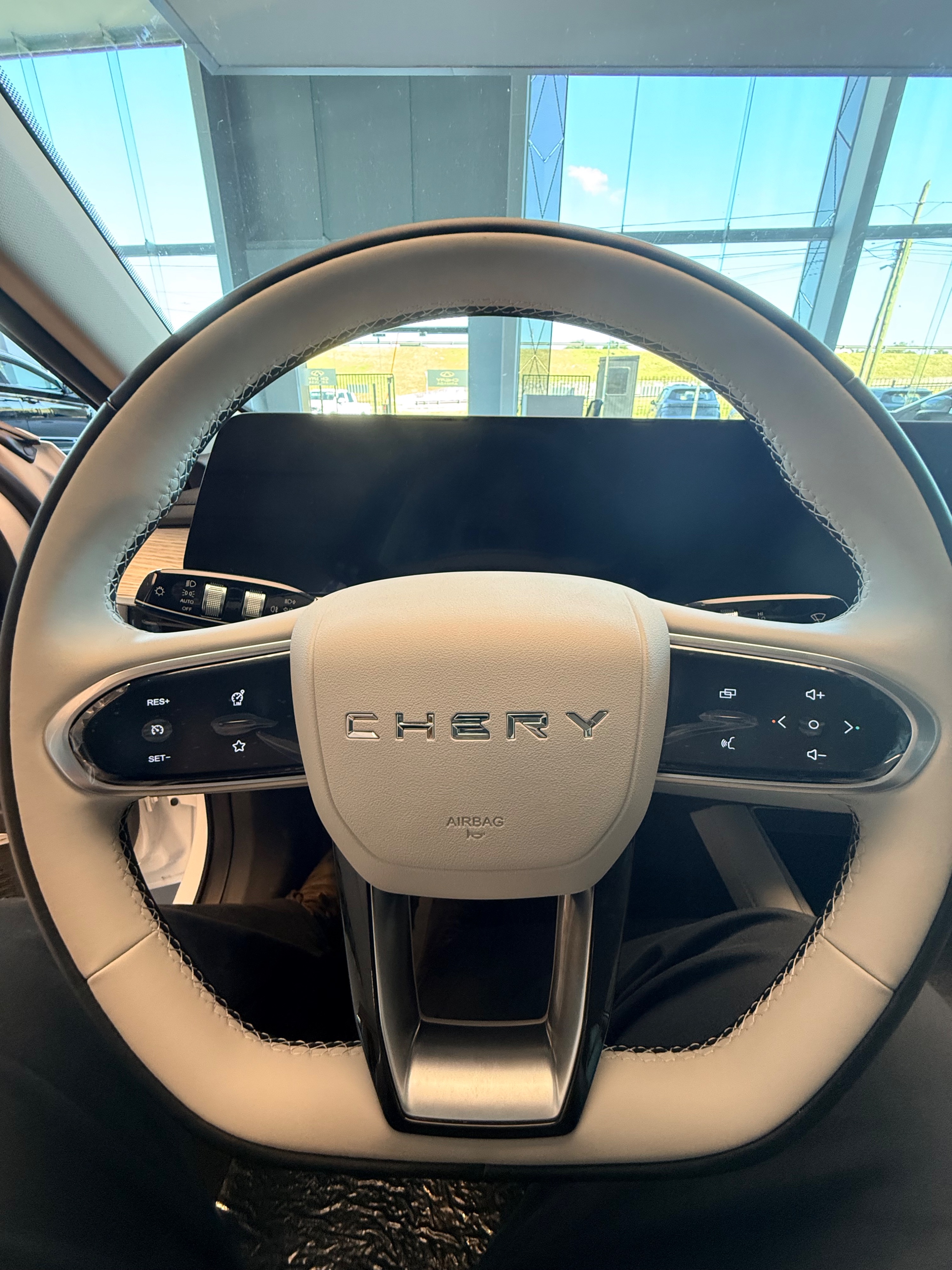 Chery Arrizo 8 — foto 12 de 13
