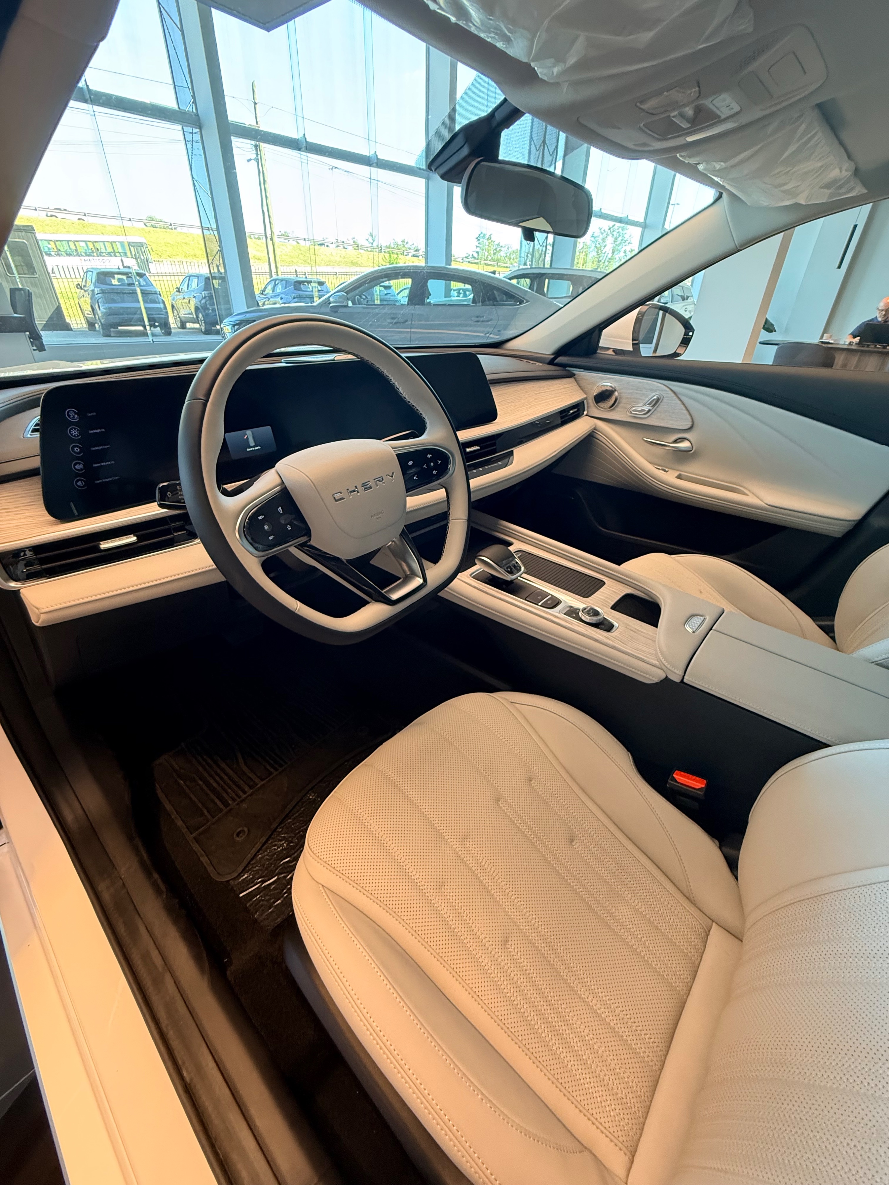 Chery Arrizo 8 — foto 10 de 13