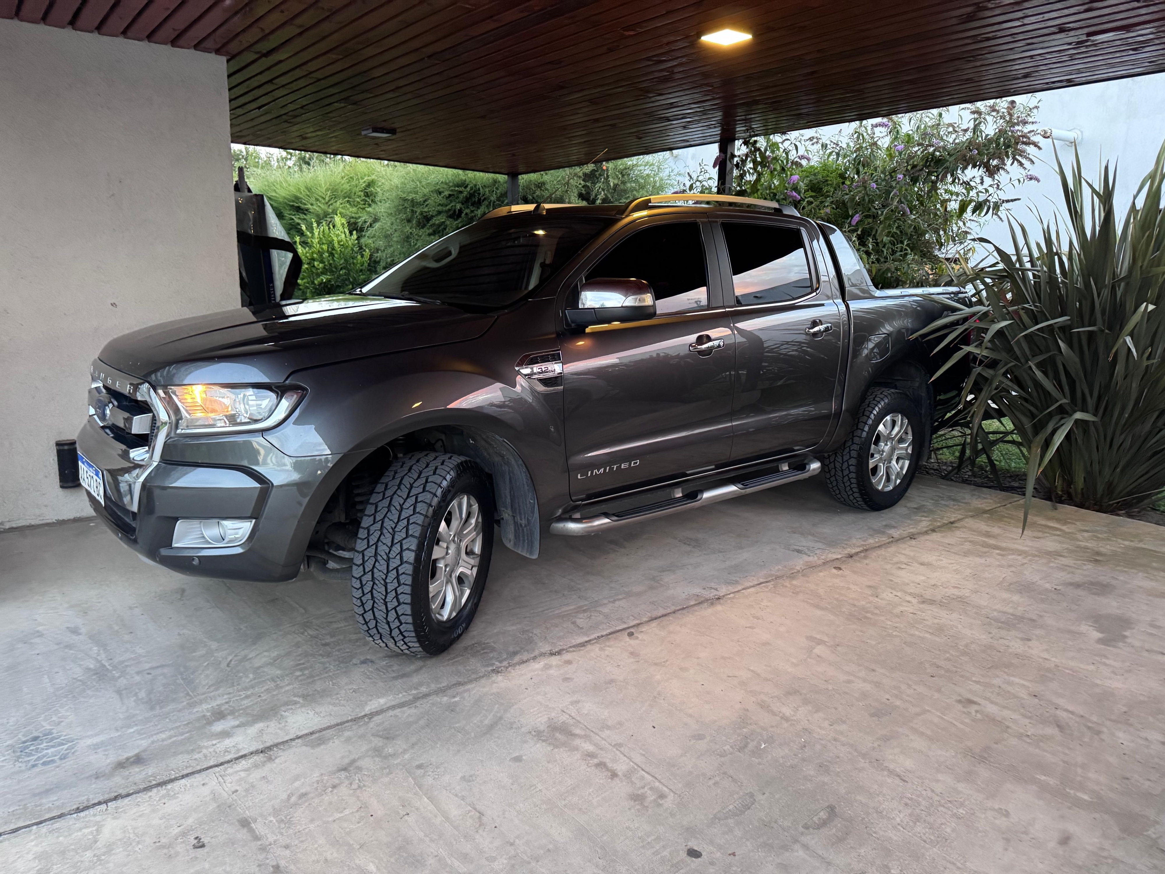 Ford Ranger — foto 4 de 17
