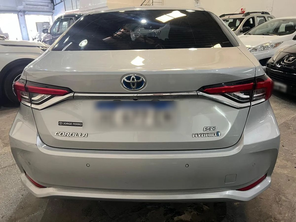 Toyota Corolla — foto 5 de 11