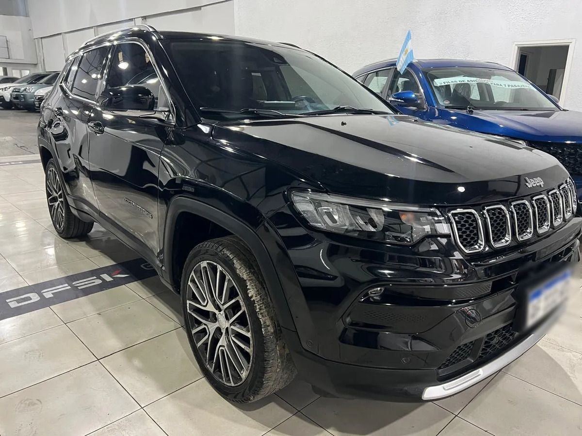 Jeep Compass — foto 2 de 10