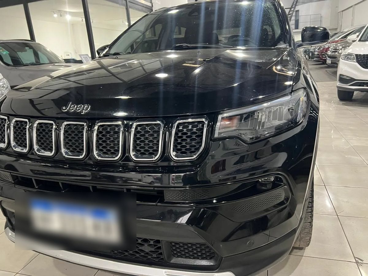 Jeep Compass — foto 3 de 10