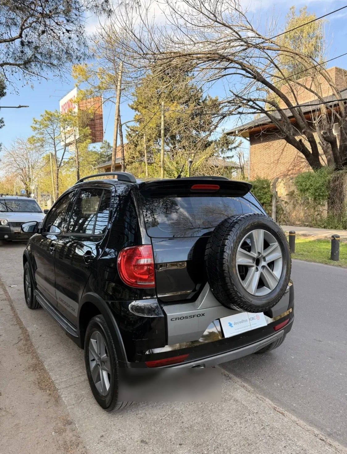 Volkswagen CrossFox — foto 4 de 15