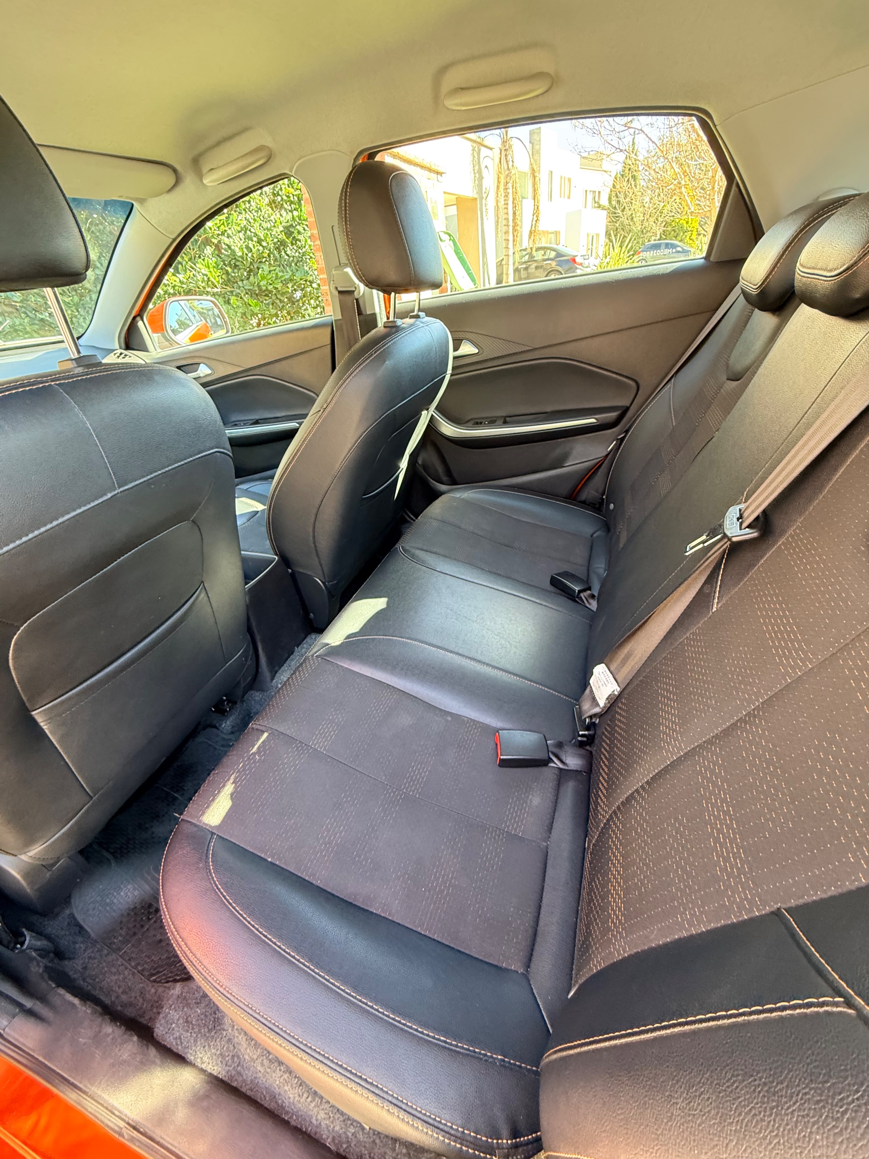 Chery Tiggo 2 — foto 17 de 18