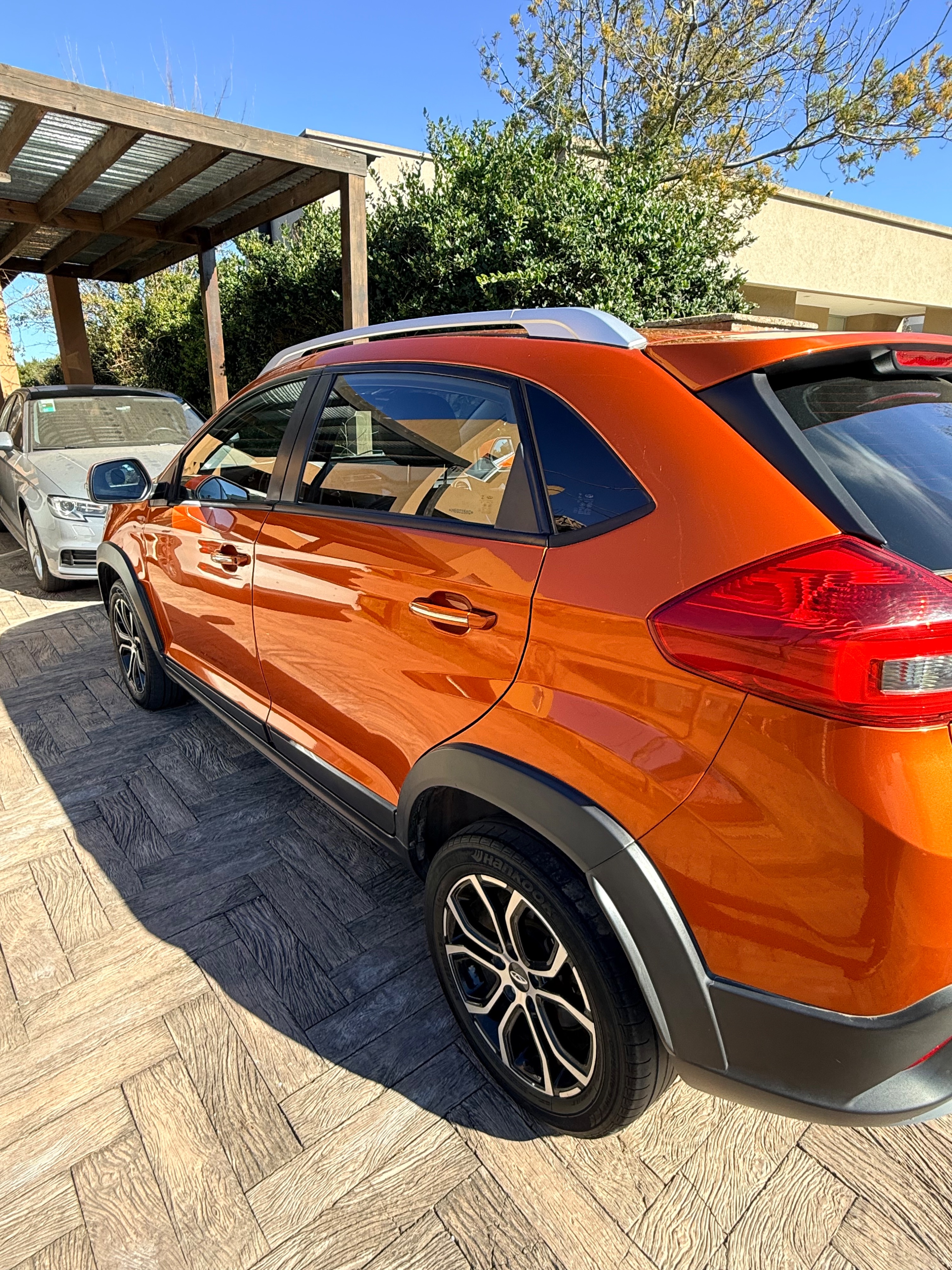 Chery Tiggo 2 — foto 8 de 18