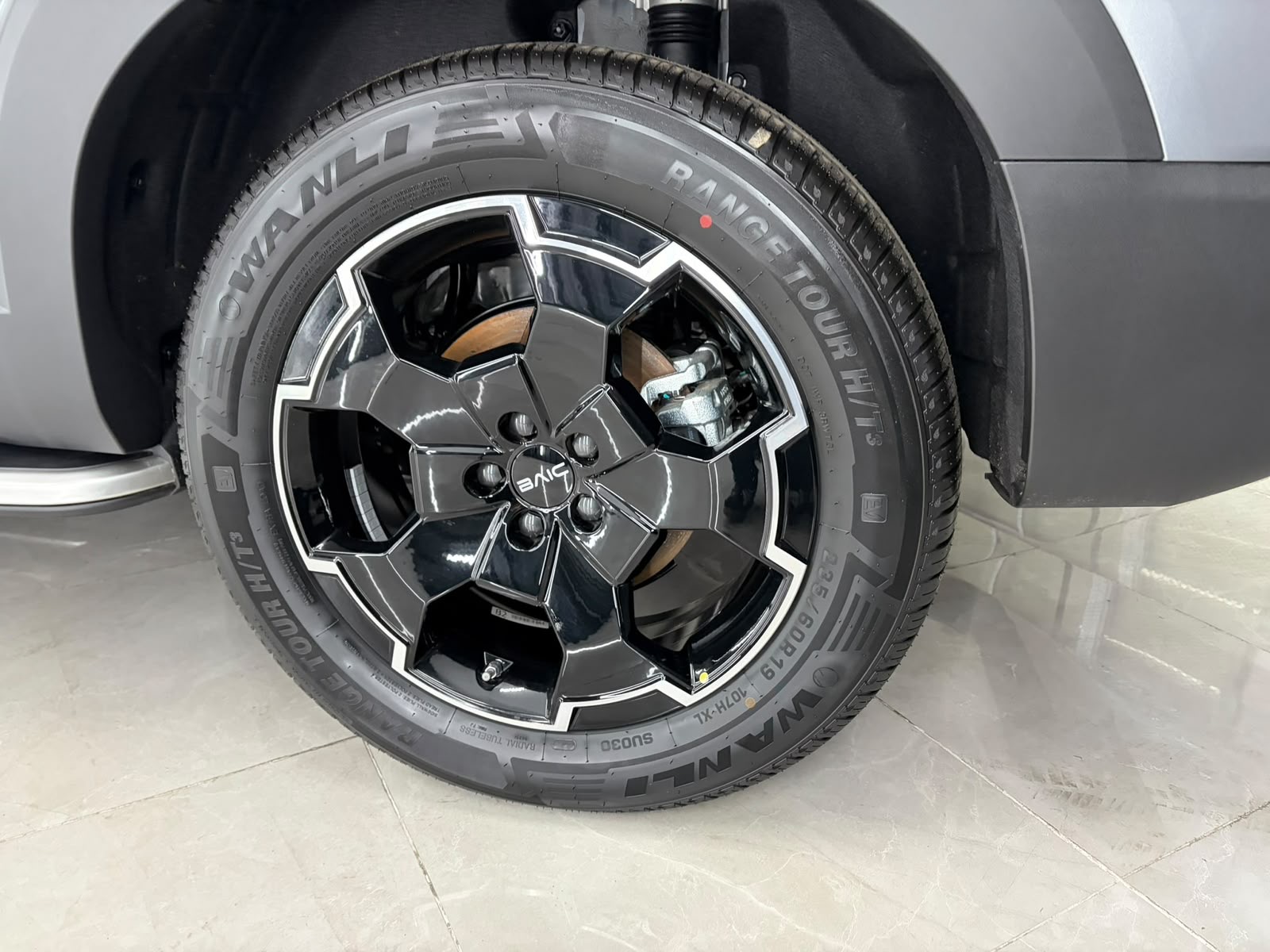 BAIC BJ30 — foto 8 de 18