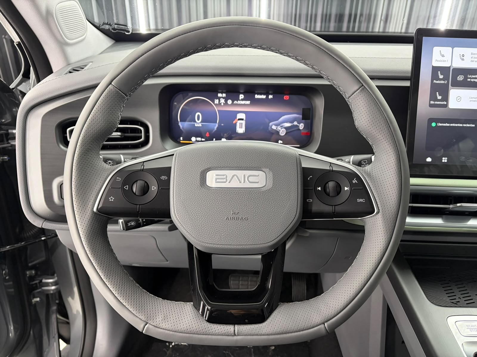 BAIC BJ30 — foto 9 de 18