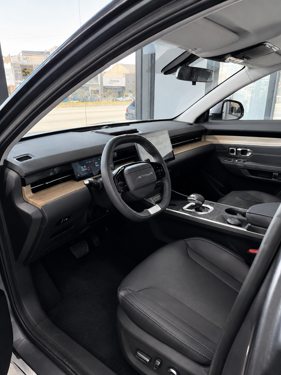 Jetour Dashing — foto 10 de 17